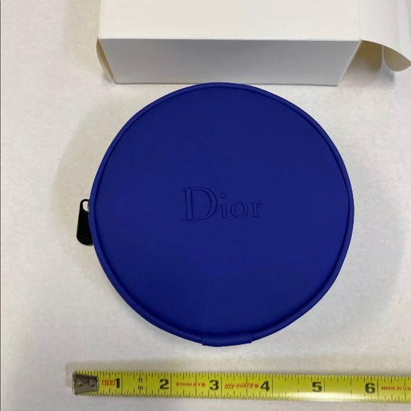 Dior Cosmetic Case - Picture 1 of 6